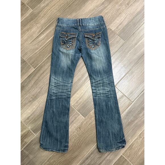 Vintage Y2k Women's ALMOST FAMOUS Flared Low-rise Jeans Size 7 - Picture 3 of 6